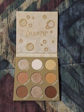 Colourpop Feelin’ Bubbly Eyeshadow Palette – Lightly Swatched – Neutral Golds